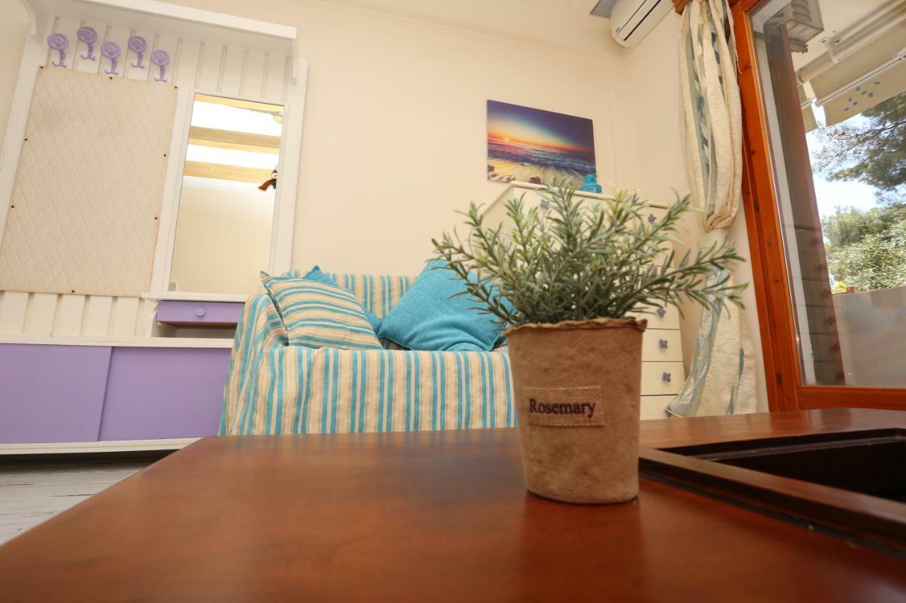 Kyana Big Blue Apartments Agia Paraskevi  Exterior photo